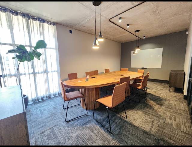 48M² OFFICE TO LET IN ROOIHUISKRAAL NORTH